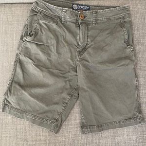 Men’s American Eagle Shorts. Size 30